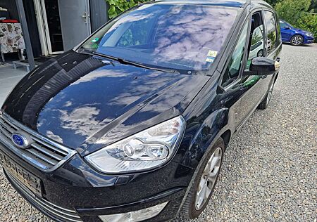 Ford Galaxy 2.2 TDCi DPF Ghia 7 Sitze NAVI
