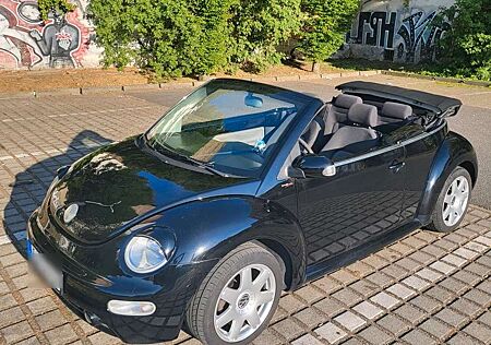 VW New Beetle Volkswagen Cabrio TDI Diesel 3.Hand schwarz Navi Alarm