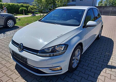 VW Golf Volkswagen Comfortline BMT aus Zweiter Hand