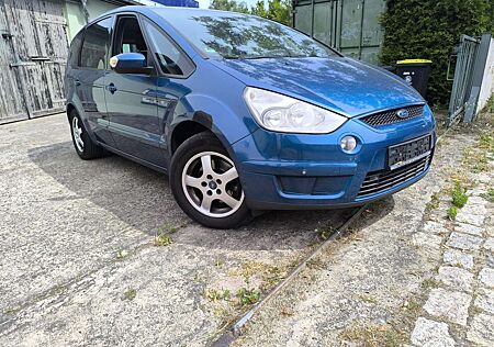 Ford S-Max 2.0 TDCi DPF Trend