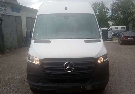 Mercedes-Benz Sprinter 317/319 CDI RWD L3 / L4 (907.635/637)