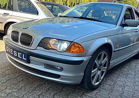 BMW 330 d Aut., Navi, Leder, Sportsitze, fast voll