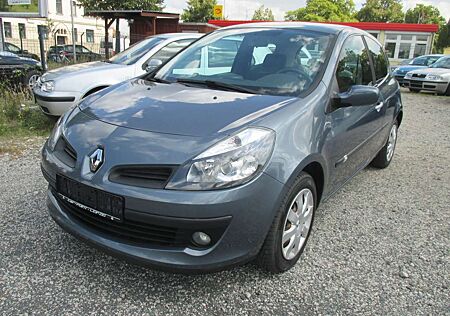 Renault Clio 1.6 Edition Dynamique! Klima! TÜV neu!