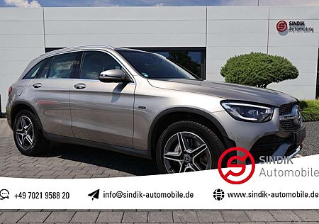 Mercedes-Benz GLC 300 de 4M AMG-KeylessGo-Distronic-Kamera