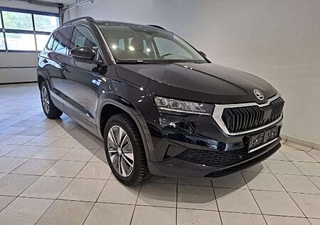 Skoda Karoq 1.5TSI Tour NAVI SHZ 2XPDC