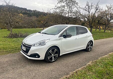 Peugeot 208 PureTech 110 GT-Line Kamera LED AppleCarPlay