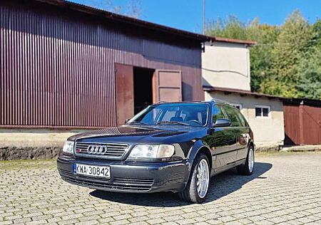 Audi S6 Avant 4.2