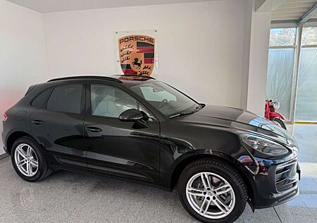 Porsche Macan - 1. Hand - Panorama- Vollleder