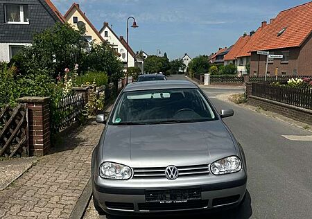 VW Golf Variant Volkswagen 1.4 Special