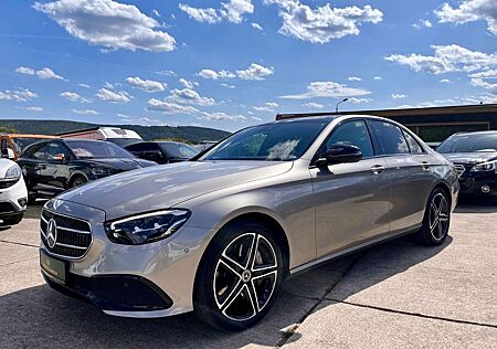 Mercedes-Benz E 450 4Matic LED belüft. Sitze 360 Kamera DAB