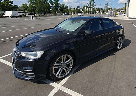 Audi S3 Top+Limousine+Stronic+Paddle+Quattro+270 km/h