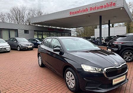 Skoda Fabia Active 1,0 TSI *DAB*CarPlay*PDC*LED*