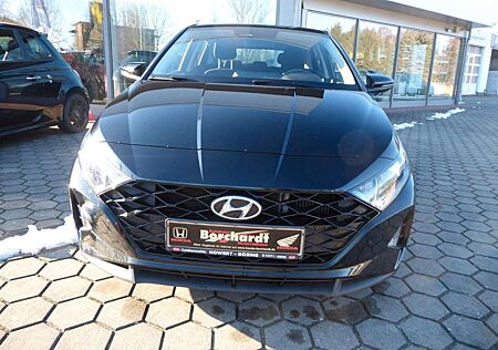 Hyundai i20 Select Mild-Hybrid, Tempomat, Sitzheizung,
