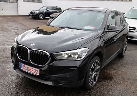 BMW X1 sDrive18d/Autom Navip/Klimaa/PDC/Multi/19"