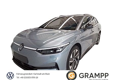 VW ID.7 Volkswagen Tourer Pro +WÄRMEPUMPE+AHK+MATRIX+