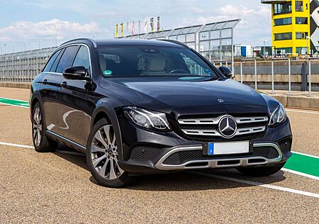 Mercedes-Benz E 220 d 4Matic T All-Terrain 9G-TRONIC Avantgarde