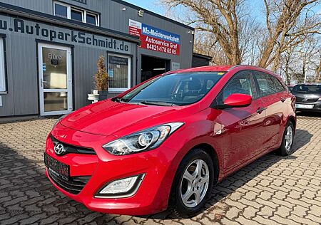 Hyundai i30 cw Classic KLIMA°PARKHILFE°ALWETTER°ALU!