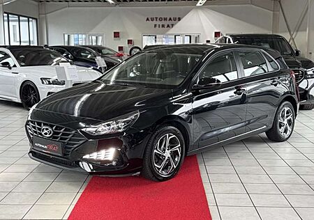 Hyundai i30 Select Mild-Hybrid Kamera