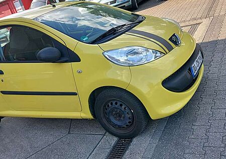 Peugeot 107 Petit Filou,***Tüv Neu***