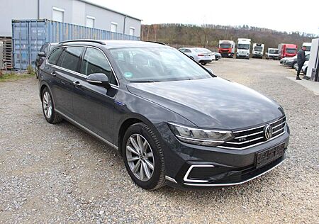 VW Passat Variant Volkswagen 1.4 TSI DSG GTE*NAVI*LED*KAM*17*