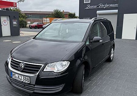 VW Touran Volkswagen 1.4 TSI United