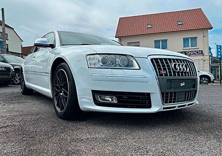 Audi S8 5.2 QUATTRO ACC + STAND-HZ+ SITZBEL + B & O