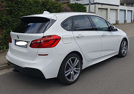 BMW 218 M Sport*LED*Navi*Panorama*Alcantara*AHK*PDC