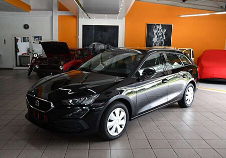 Seat Leon Sportstourer 2.0 TDi LED NAVI PDC