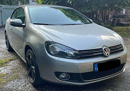 VW Golf Cabriolet Volkswagen Life