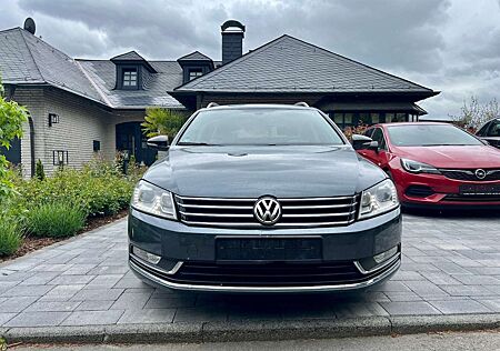 VW Passat Variant Volkswagen Business Edition BlueMotion