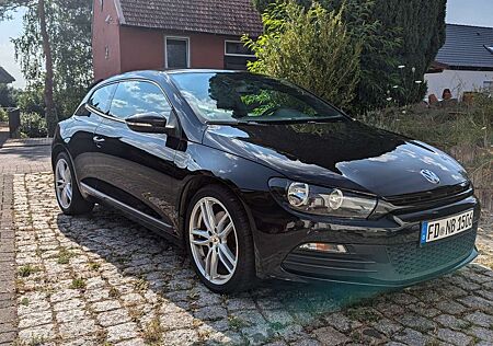 VW Scirocco Volkswagen 2.0 TSI DSG