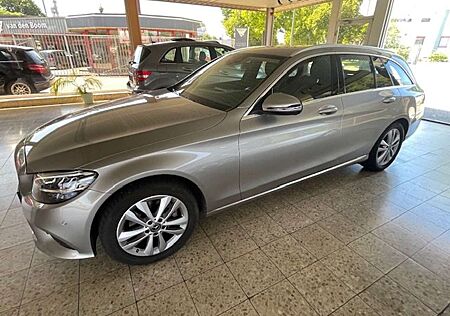 Mercedes-Benz C 220 T d 4Matic (205.215)