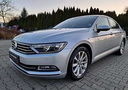 VW Passat Volkswagen DSG SHZ PDC v+h NAVI LENKRADHZG. KLIMA 7G