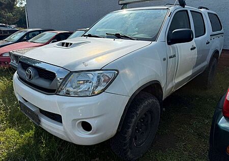 Toyota Hilux 2,5 D-4D Douple Cab ,4X4,Klima,Standh,AHK
