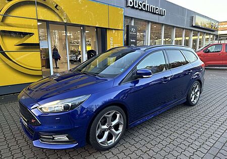 Ford Focus Turnier 2.0 EcoBoost ST