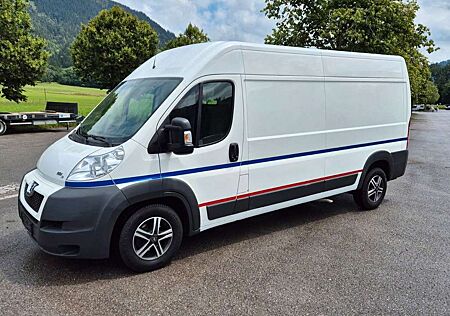 Peugeot Boxer 3.0 HDi L3H2 1. Hand