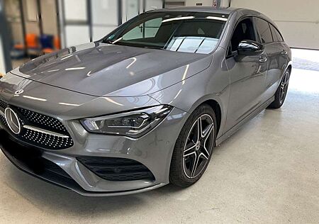 Mercedes-Benz CLA 200 CLA Shooting Brake AMG Line