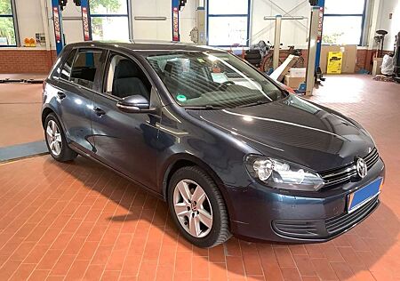 VW Golf Volkswagen VI 1.6*Automatik*Sitzheizung*2.Hand*PDC*