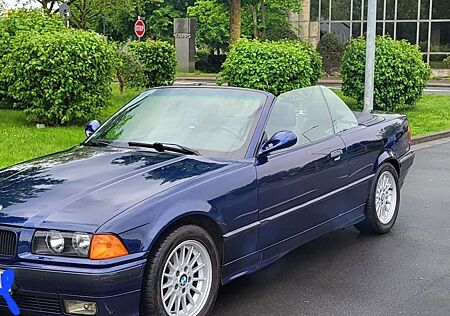 BMW 325i 325