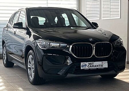 BMW X1 xDrive 25e Aut. Hybrid PDC v/h Lordosenst.