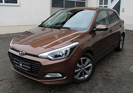 Hyundai i20 1.0 blue Style NAVI R-KAMERA TEMPOMAT KLIMA