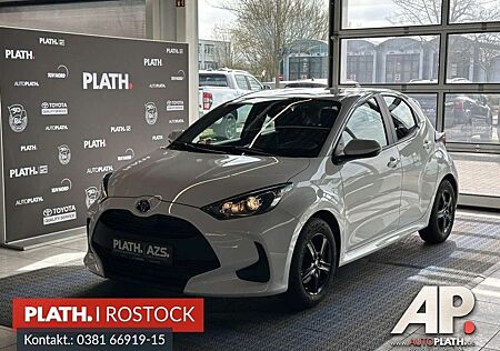 Toyota Yaris Hybrid Business Edition *NAVI*