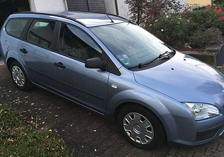 Ford Focus Turnier 1.6 16VTrend