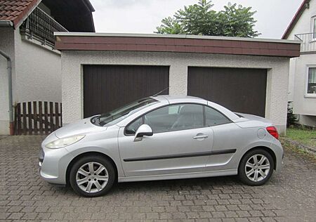 Peugeot 207 CC 1.6 Sport Leder/SHZ/17"-LM/TüV-03/2027!!!