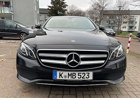 Mercedes-Benz E 220 d 4Matic 9G-TRONIC