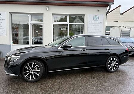 Mercedes-Benz E 300 de T*KeyFree+Media-Display+AHK+Rückf+Sitzk