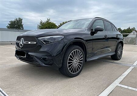 Mercedes-Benz GLC 300 Plug in Hybrid e 4Matic 9G TRONIC Edition AMG Line