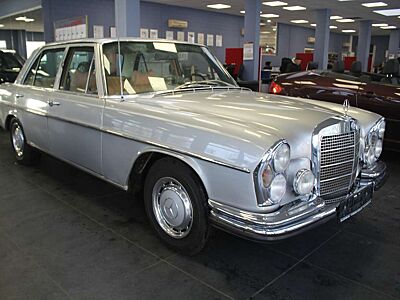 Mercedes-Benz 280 SE W108 - OLDTIMER