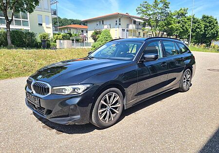 BMW 318 d Touring WIDESCREEN Navi LED Kamera DAB