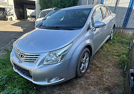 Toyota Avensis Sol Automatik
